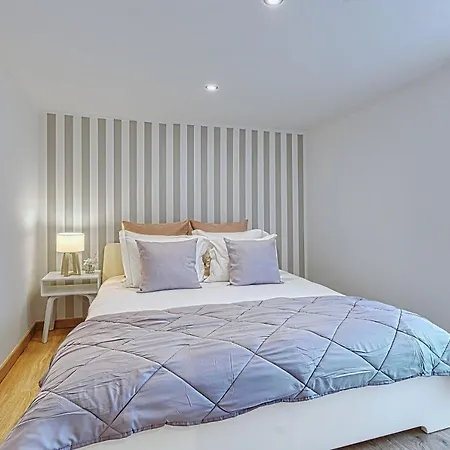 Charm&chic - Alfama Appartement *